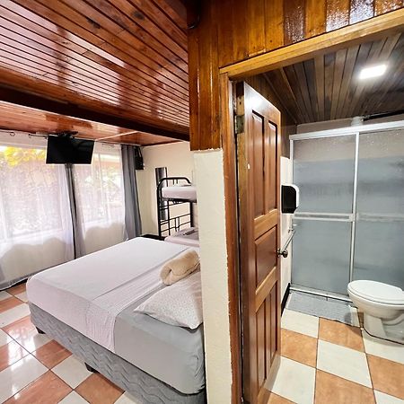 Rio Danta Hostel La Fortuna Exteriér fotografie