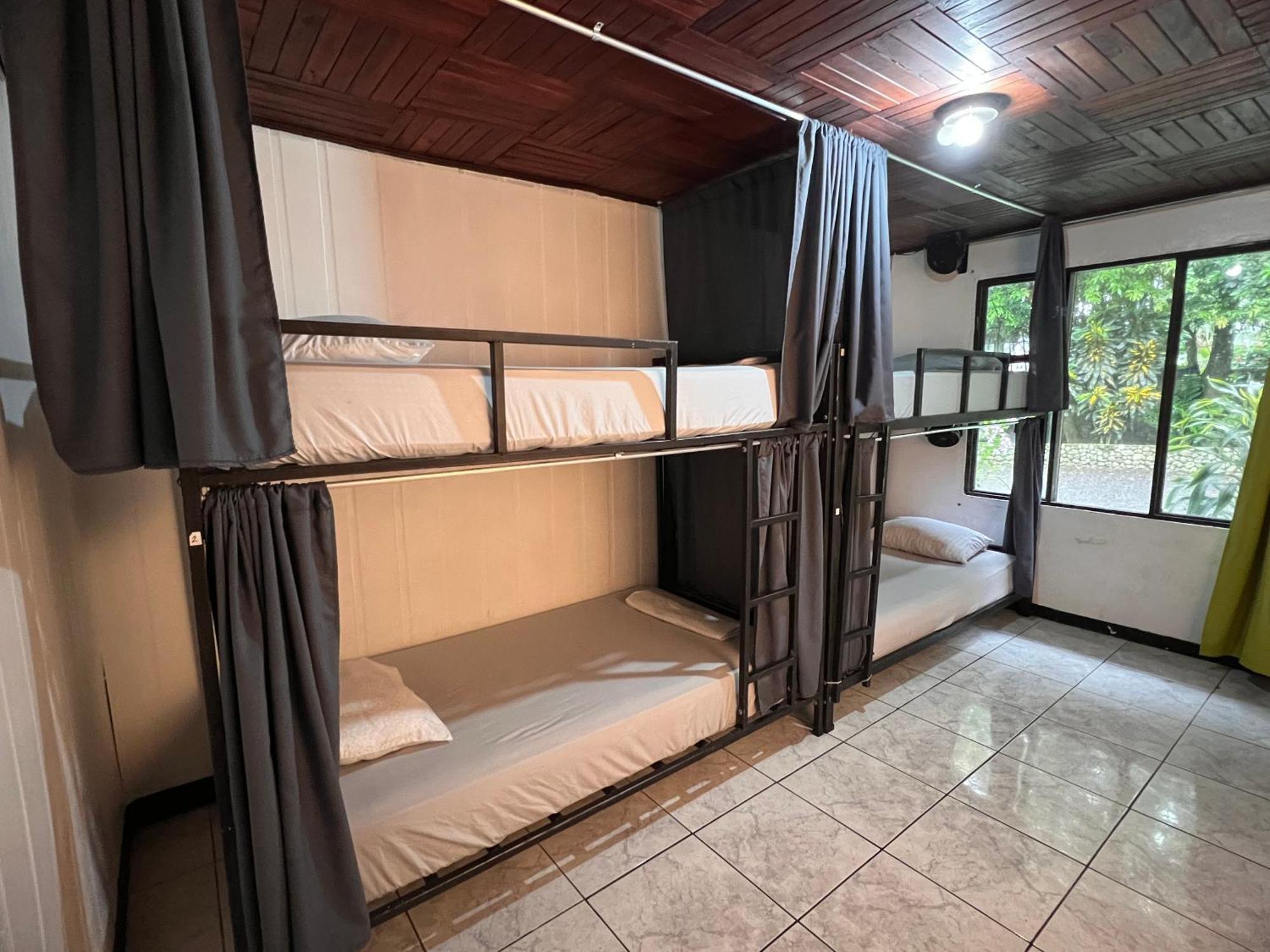 Rio Danta Hostel La Fortuna Exteriér fotografie